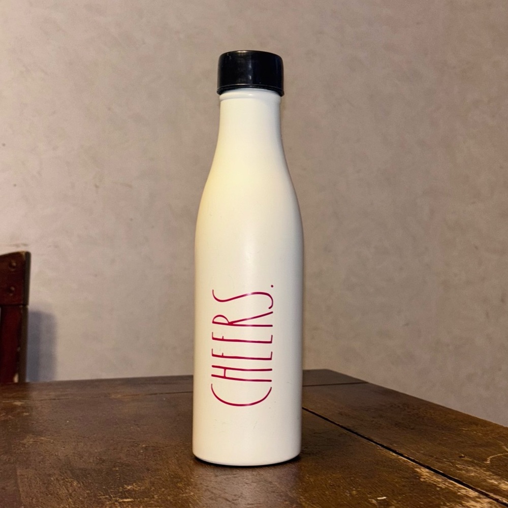 17 oz. Rae Dunn insulated steel water bottle.